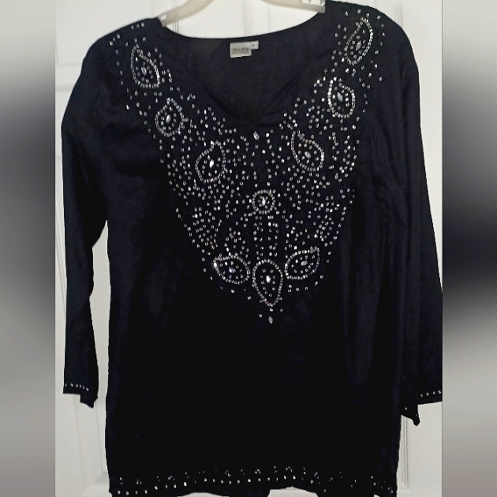 Beautiful sequin I layed tunic